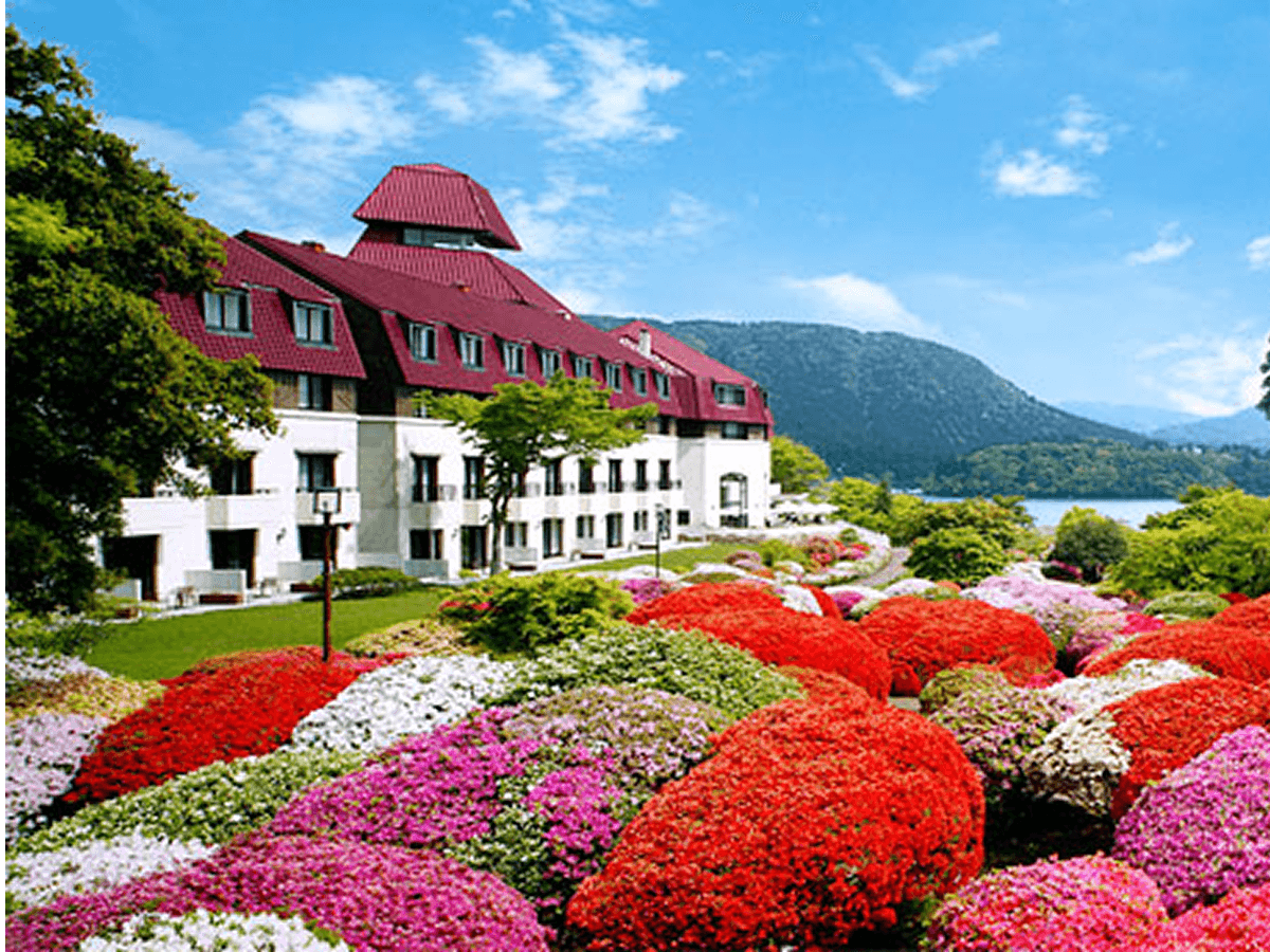 小田急　山のホテル