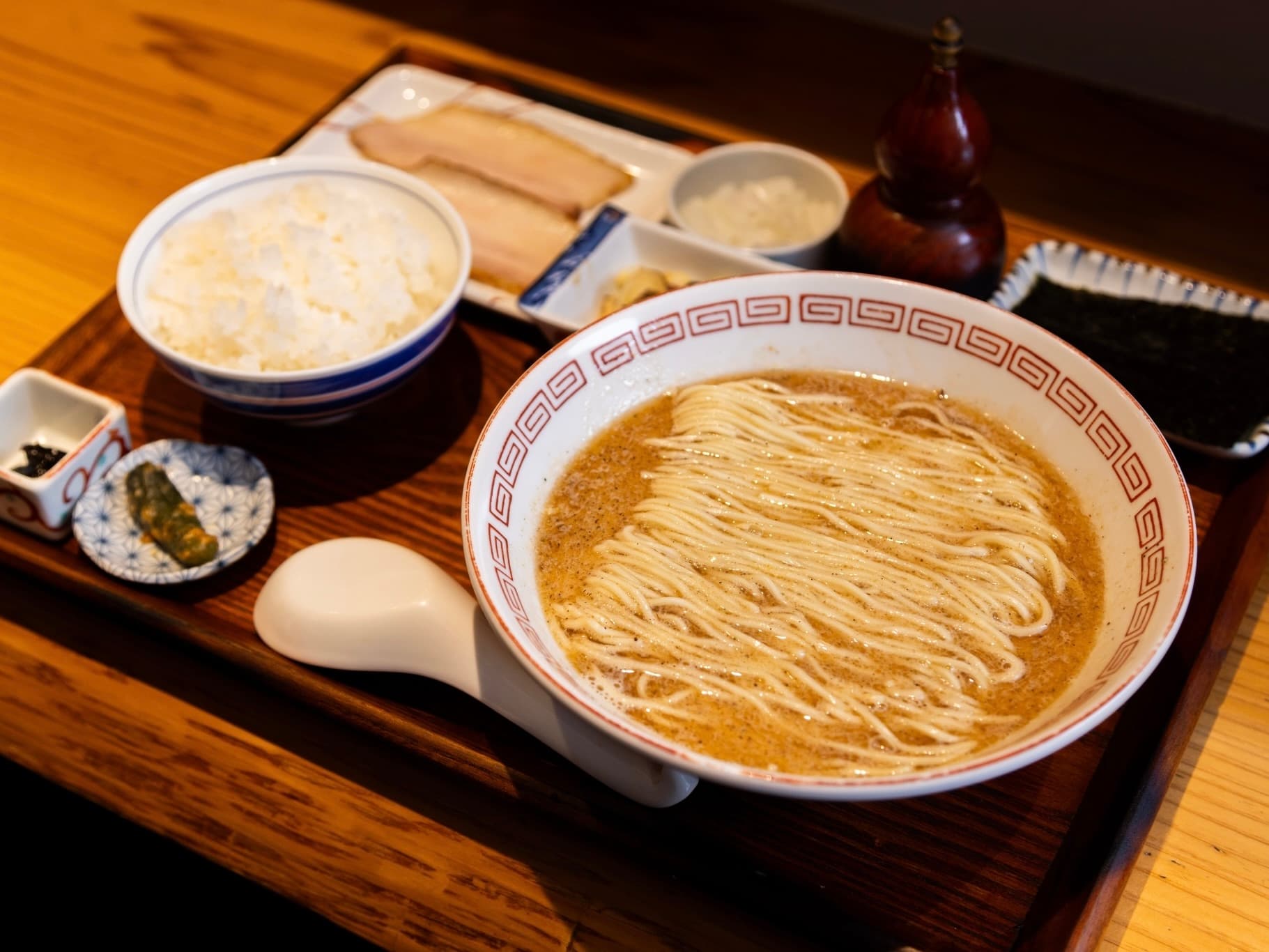 [ペア]焼魚を飲み干せ！魚の旨み大渋滞の“大覇道”ラーメン定食デート（特製セット付）
