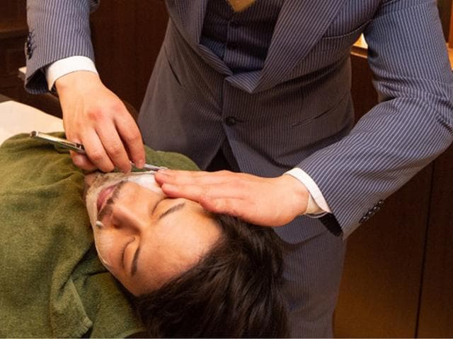 ニューオータニ大阪のホテルバーバーONOで、男性美を極める粋な体験のイメージ2