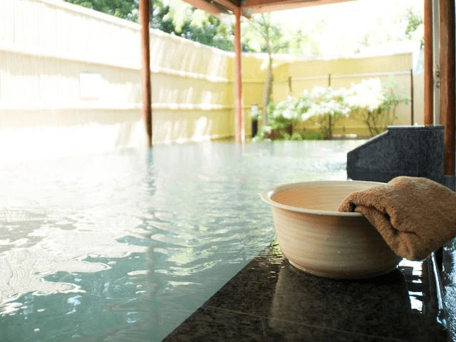 【ペア割】カップルにおすすめ！森のスパリゾートで過ごす特別なひととき。水着で楽しむ温泉＆サウナ体験のイメージ3