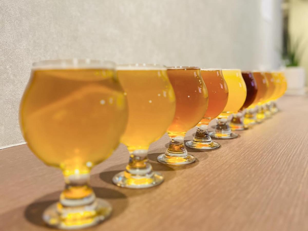 初めての味わいを二人で共有、これまでにない味覚の喜びをクラフトビールで再発見