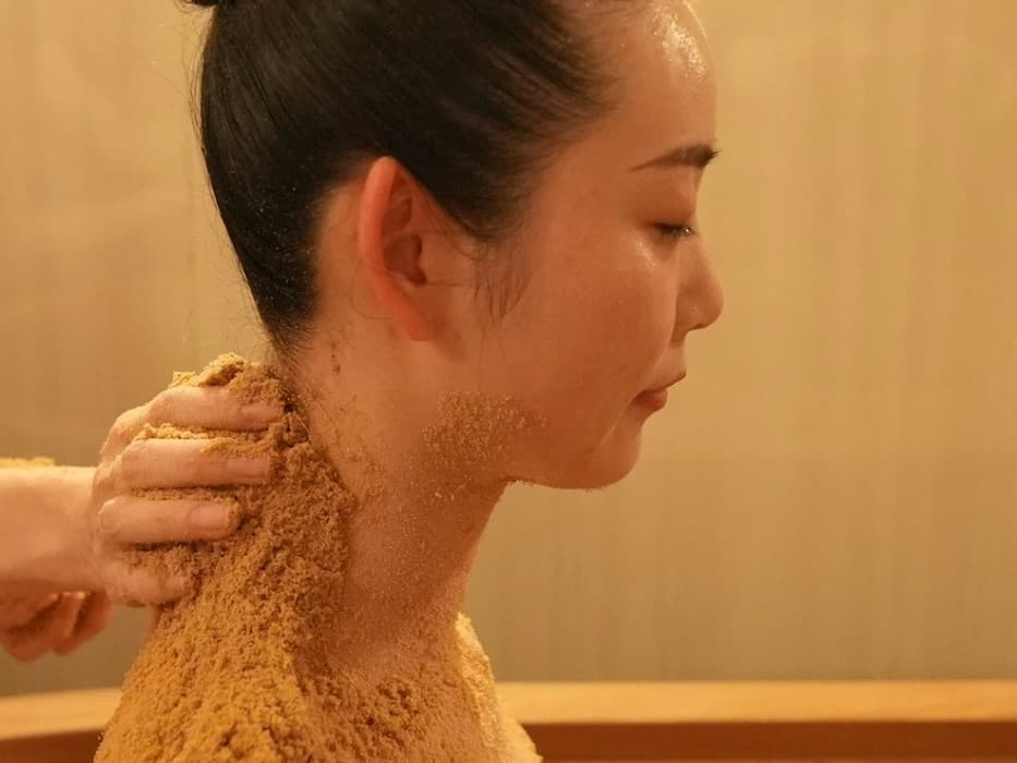 【女性限定/神楽坂店・横浜店】ふかふかヒノキの発酵熱に包まれる、木浴による究極の温もり体験のイメージ4