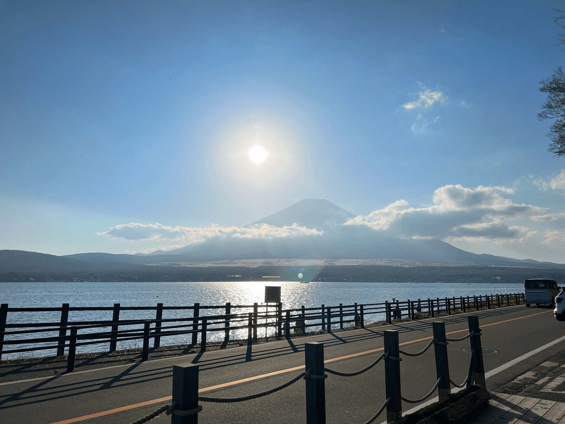 【平日】山中湖畔の森の住人になる。サウナ付き三角屋根の貸切別荘体験のイメージ9