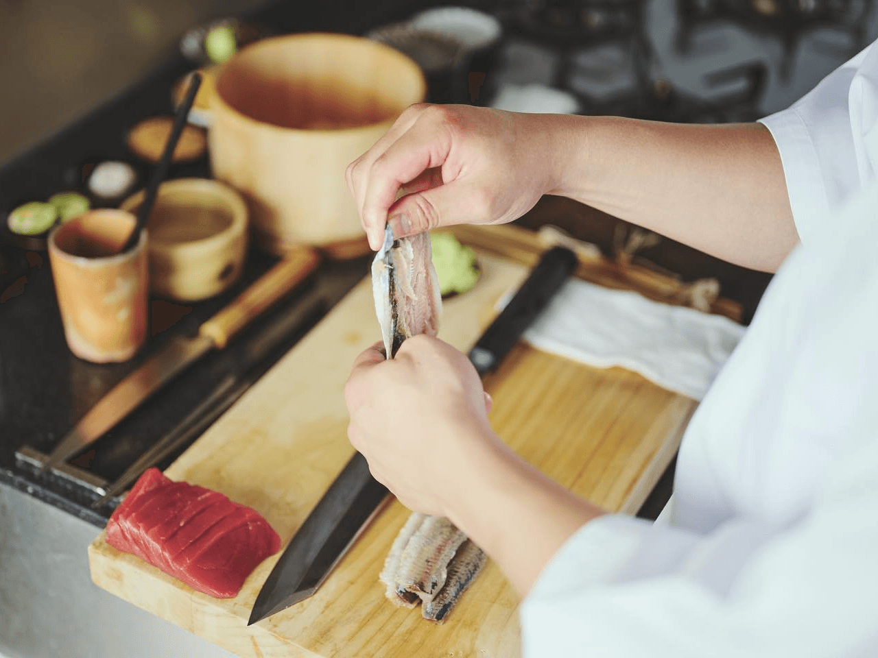 我が家が高級鮨店に！極上のホムパを届ける、4人以上の出張鮨体験のイメージ10