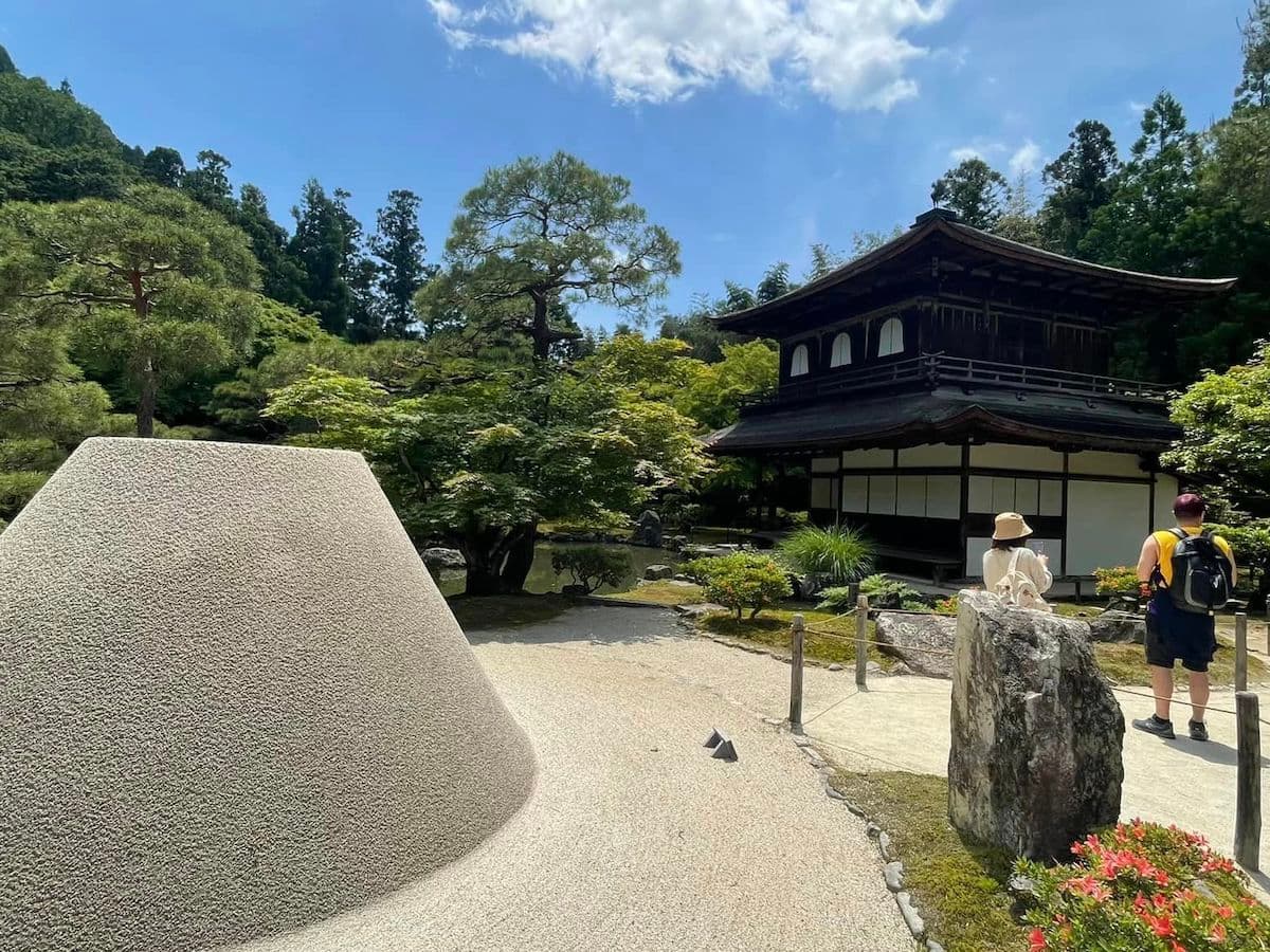 スニーカーで歩こう！緑と風と歴史を感じる京都１DAYハイキングのイメージ5