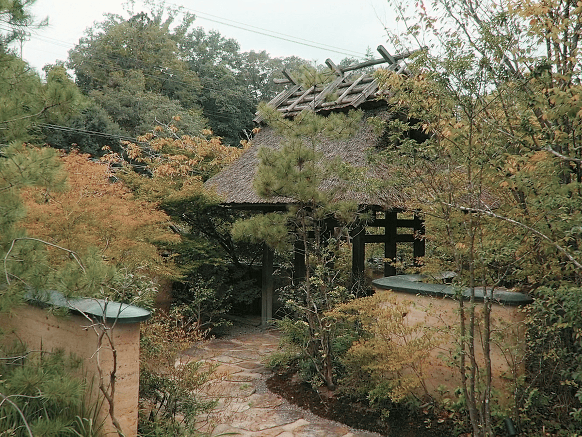 京都　湯の花温泉　すみや亀峰菴