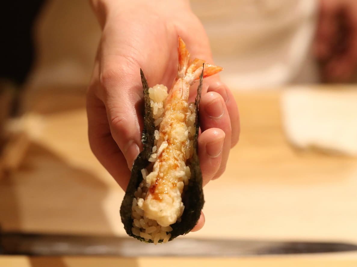 野毛の“お二階”で、平日限定のくずし鮨コースに悶絶