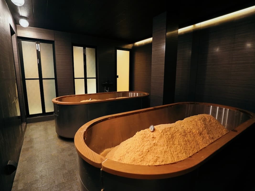 【女性限定/神楽坂店・横浜店】ふかふかヒノキの発酵熱に包まれる、木浴による究極の温もり体験のイメージ12