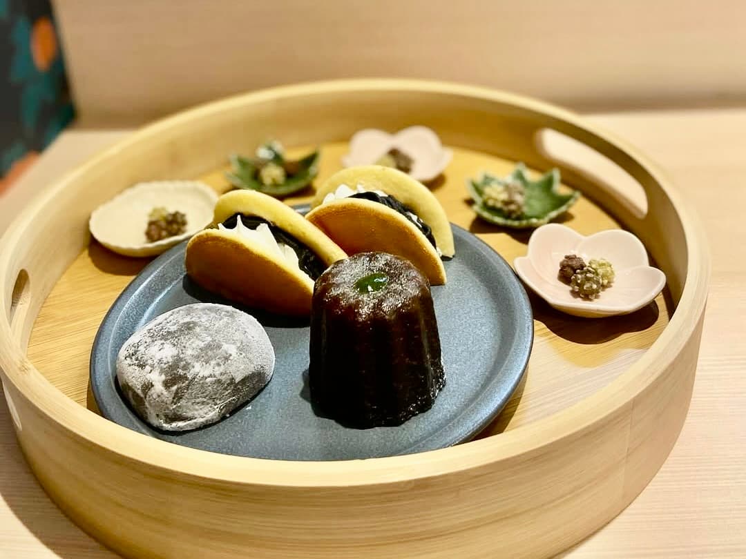 難波でシャカシャカ茶道気分。自分で点てる抹茶＆スイーツデート[ペア]のイメージ4
