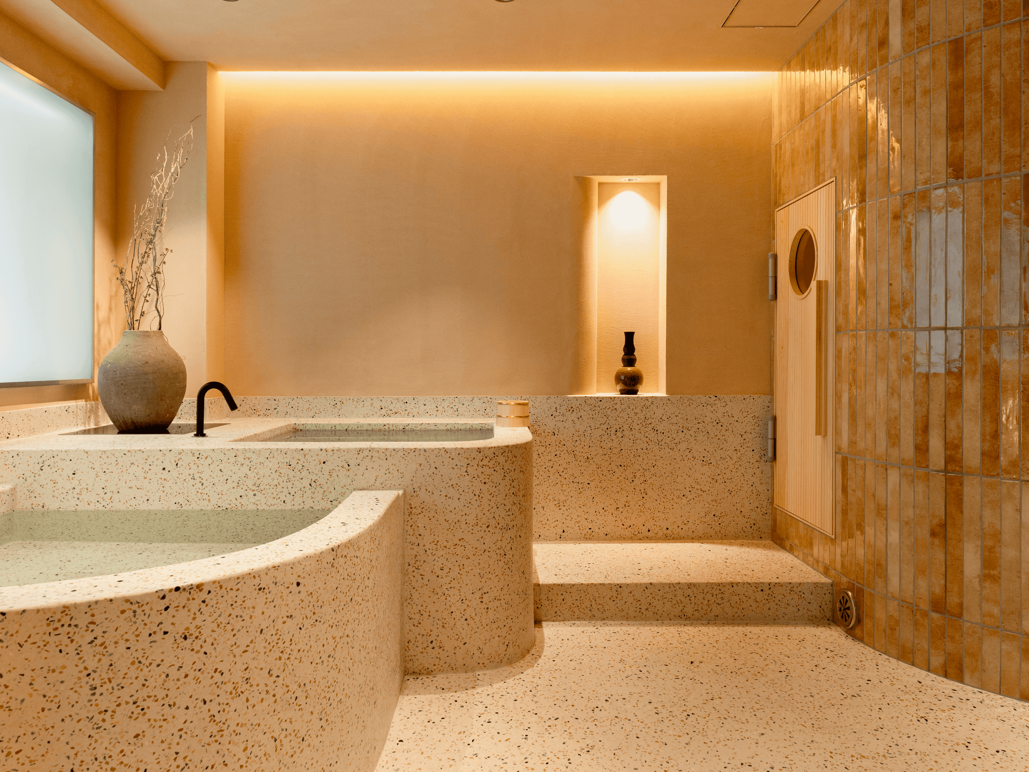 【平日】ホテルサウナに密やかにととのう。少しオトナな新大久保時間