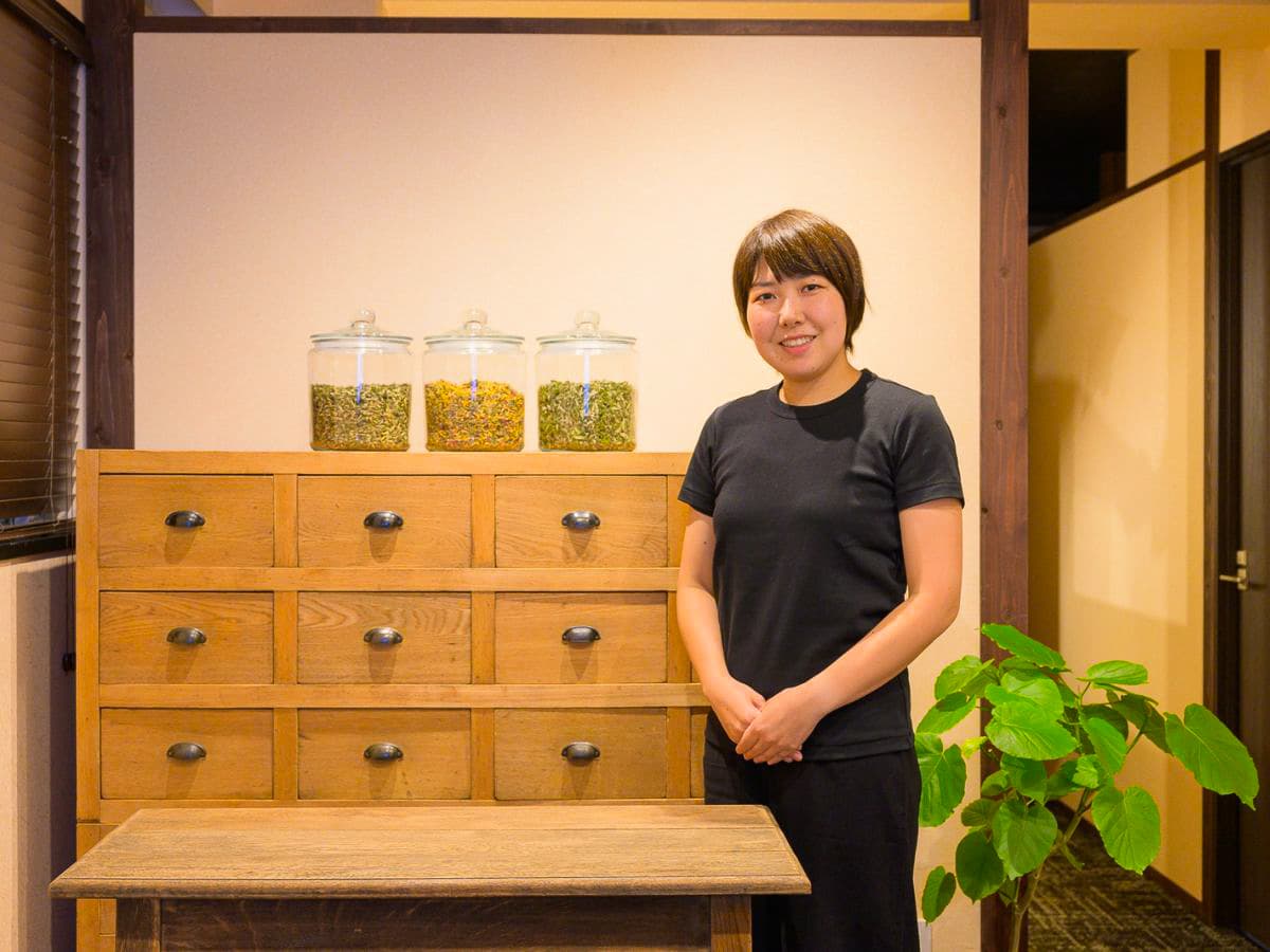 着替えからお手入れまで完結できる個室を5室ご用意。